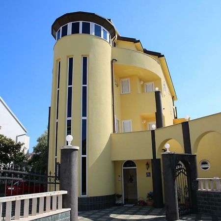 Vila Nara Hotel Vodice Exterior foto