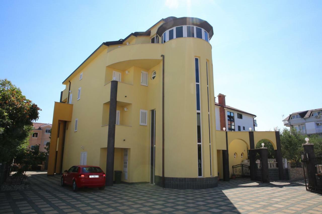 Vila Nara Hotel Vodice Exterior foto